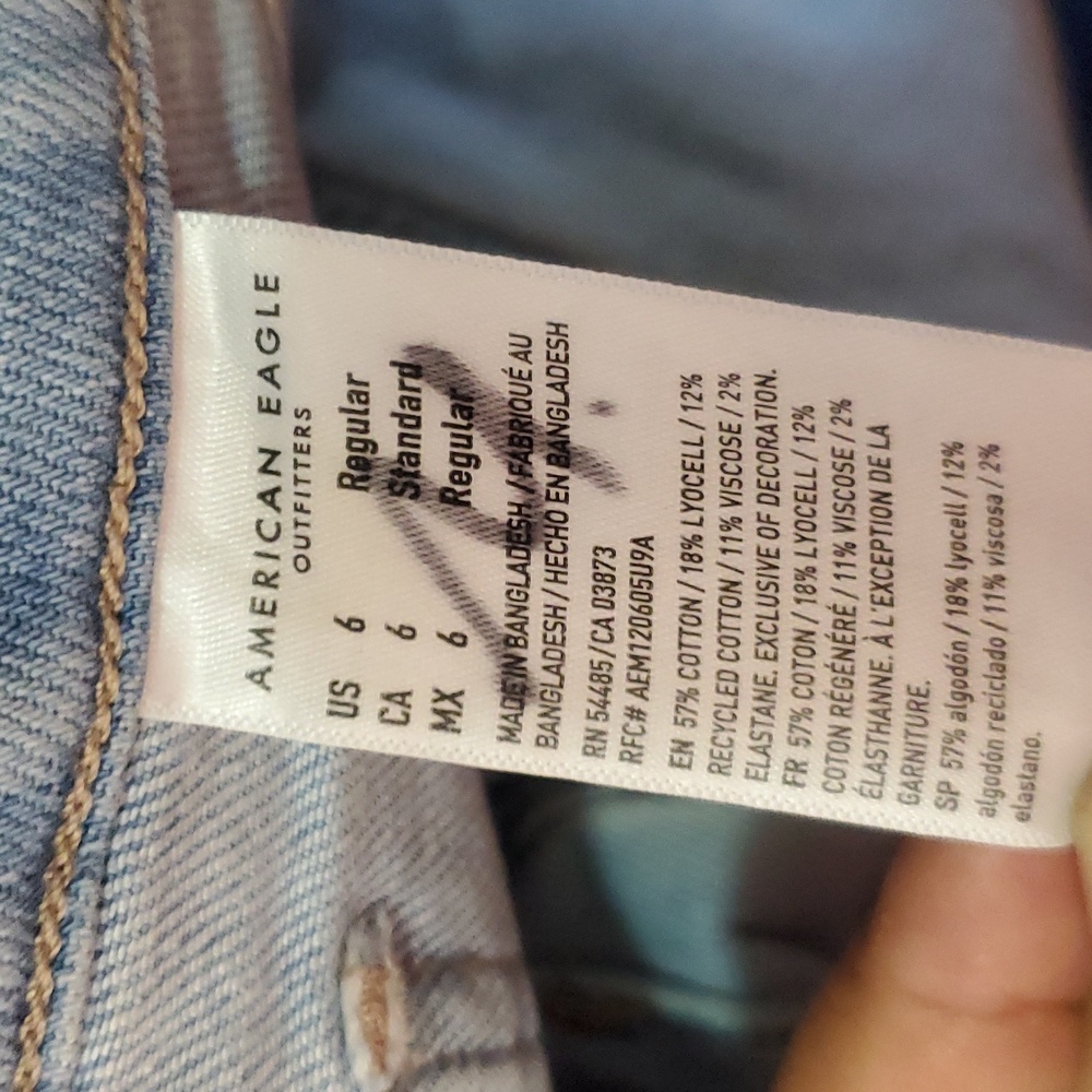 American Eagle Outfitters Light Blue Flare Jeans - Picture 11 of 16